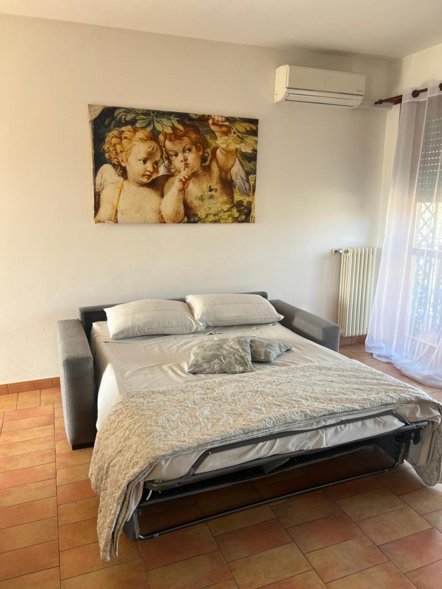 Appartamento Peschiera - Zona Ospedale Pederzoli Песк'єра-дель-Гарда Екстер'єр фото