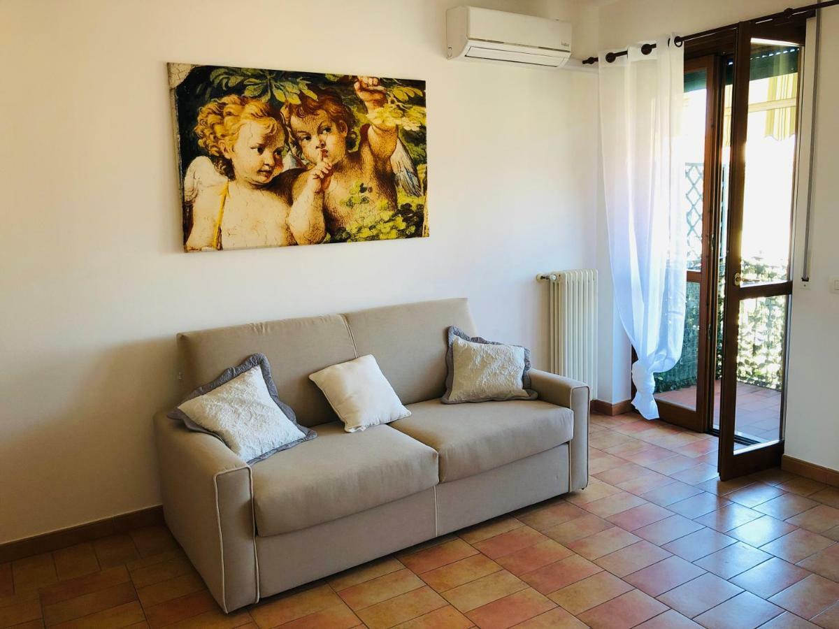 Appartamento Peschiera - Zona Ospedale Pederzoli Песк'єра-дель-Гарда Екстер'єр фото